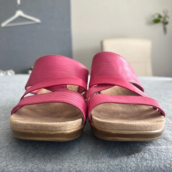 Kim Rogers Ultra Comfort Wedge Sandles with Layered Straps 8.5 Pink - Picture 5 of 8